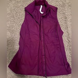Lululemon puffer vest